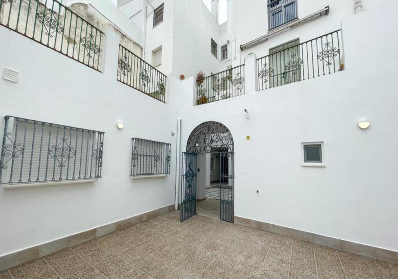 Apartamentos Cervantes 17 Siviglia Esterno foto